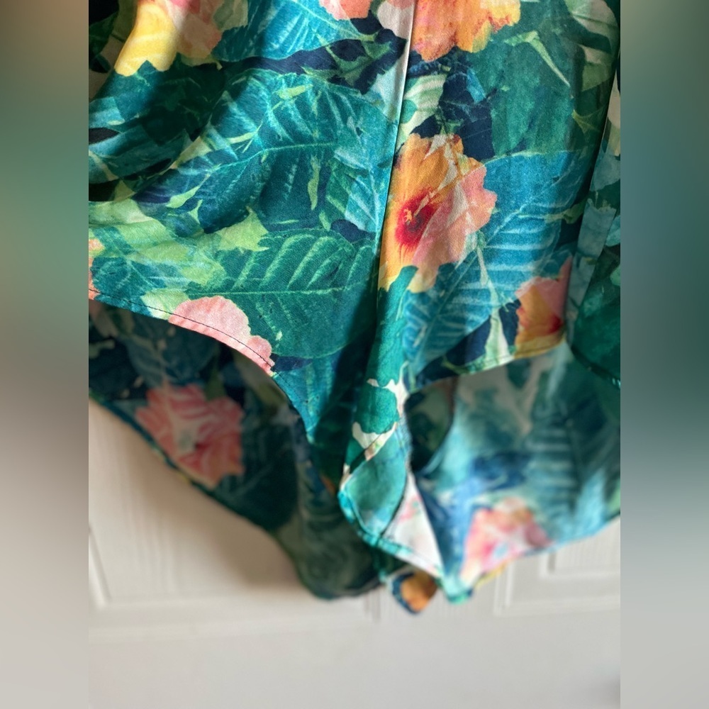 Show Me Your MuMu Tropical Print Beach Rascal Romper - Picture 11 of 14